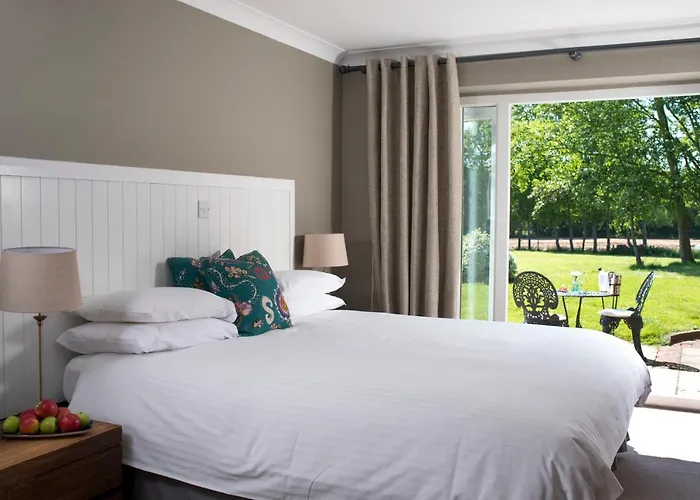 Crouchers Hotel
